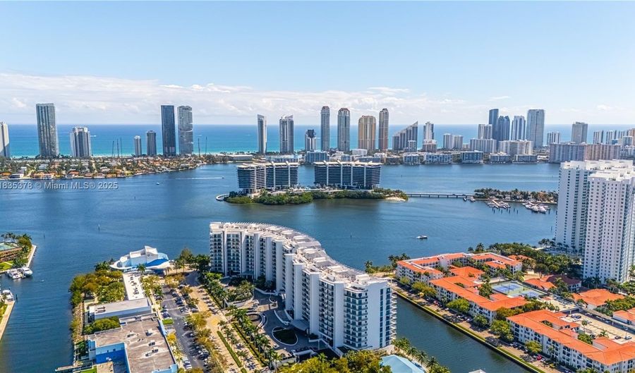 3250 NE 188th St LPH02, Aventura, FL 33180 - 4 Beds, 5 Bath