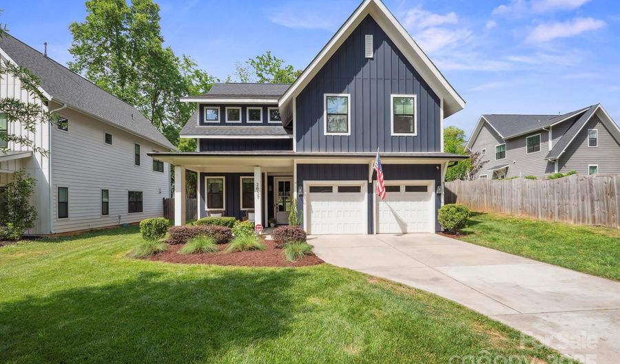 2637 Springway Dr, Charlotte, NC 28205 - 4 Beds, 3 Bath