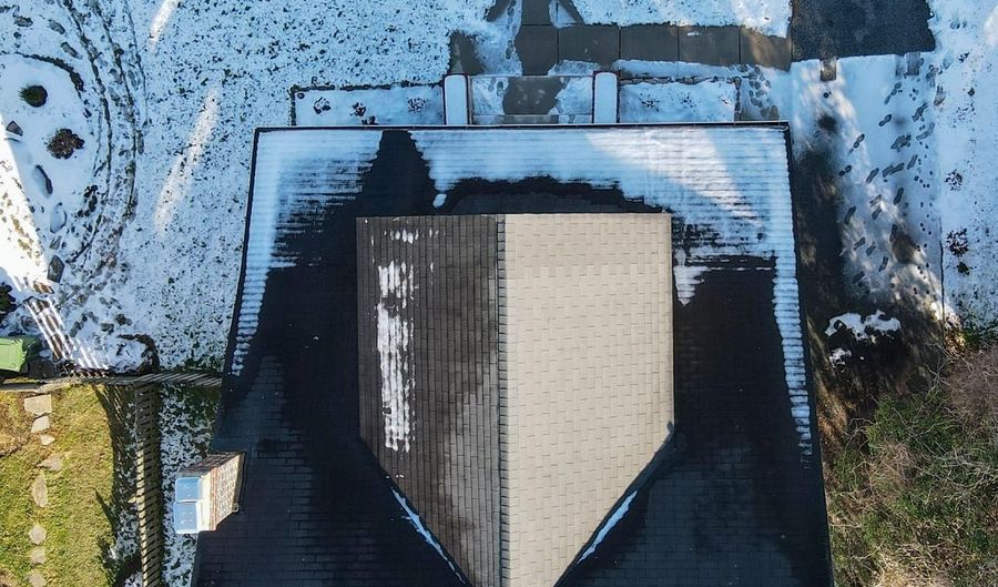 311 E LAKE Ave, Baltimore, MD 21212 - 3 Beds, 2 Bath