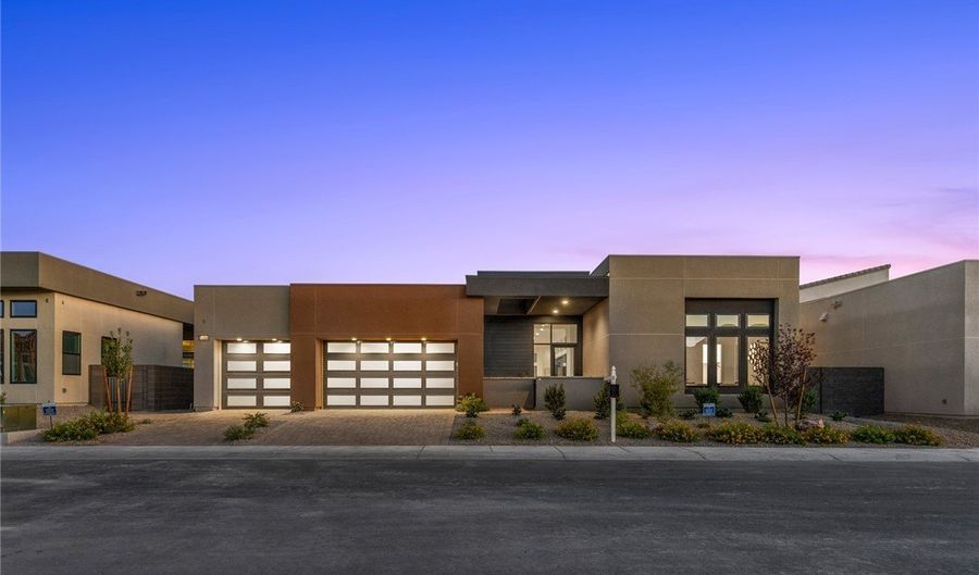 11089 Stone Summit Ct, Las Vegas, NV 89135 - 4 Beds, 5 Bath