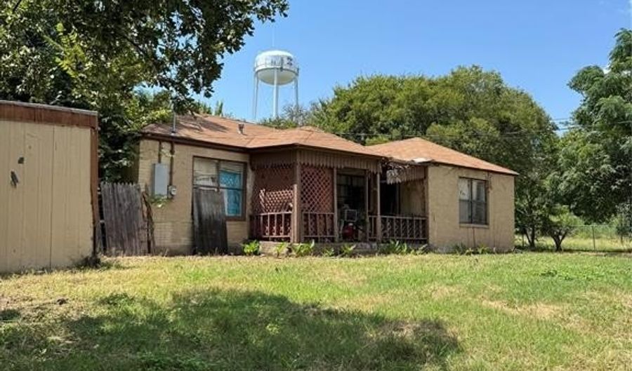 312 S Fairview St, Keene, TX 76059 - 3 Beds, 1 Bath