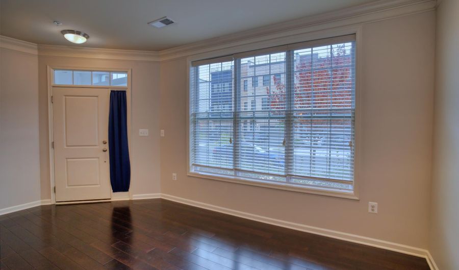 23542 BUCKLAND FARM Ter, Ashburn, VA 20148 - 3 Beds, 3 Bath
