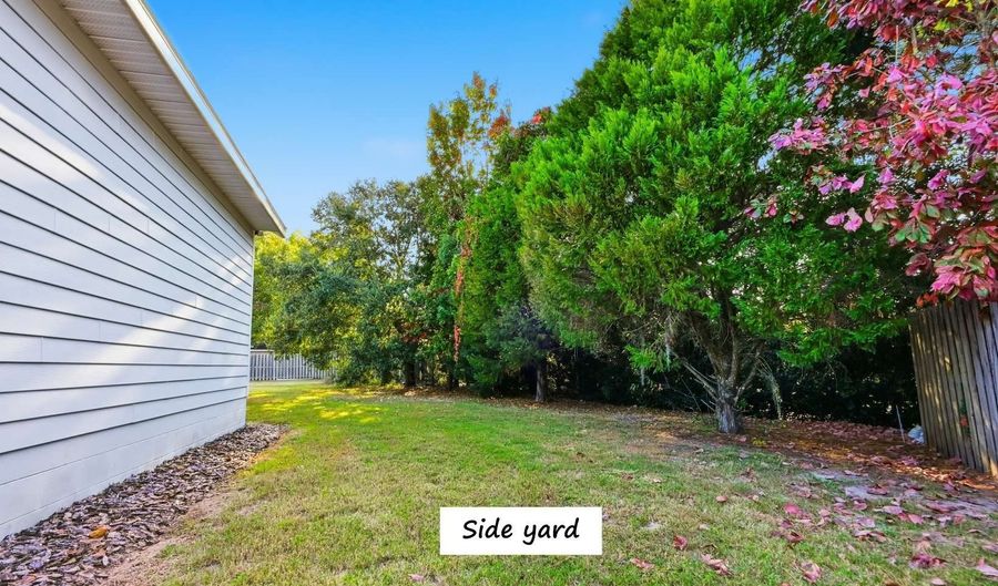 14953 NW 150TH Ln, Alachua, FL 32615 - 4 Beds, 3 Bath