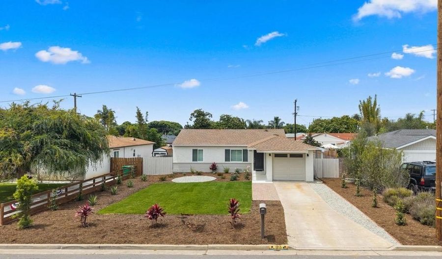 1713 Stewart St, Oceanside, CA 92054 - 3 Beds, 1 Bath