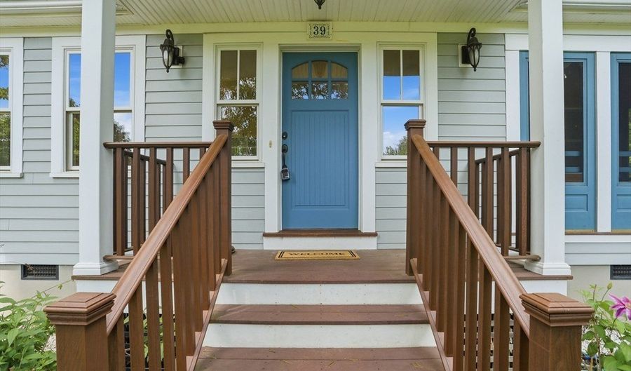 39 Ethan Allen Dr, Acton, MA 01720 - 4 Beds, 3 Bath