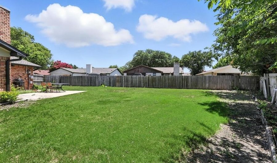 5024 Middleton Cir, The Colony, TX 75056 - 4 Beds, 2 Bath