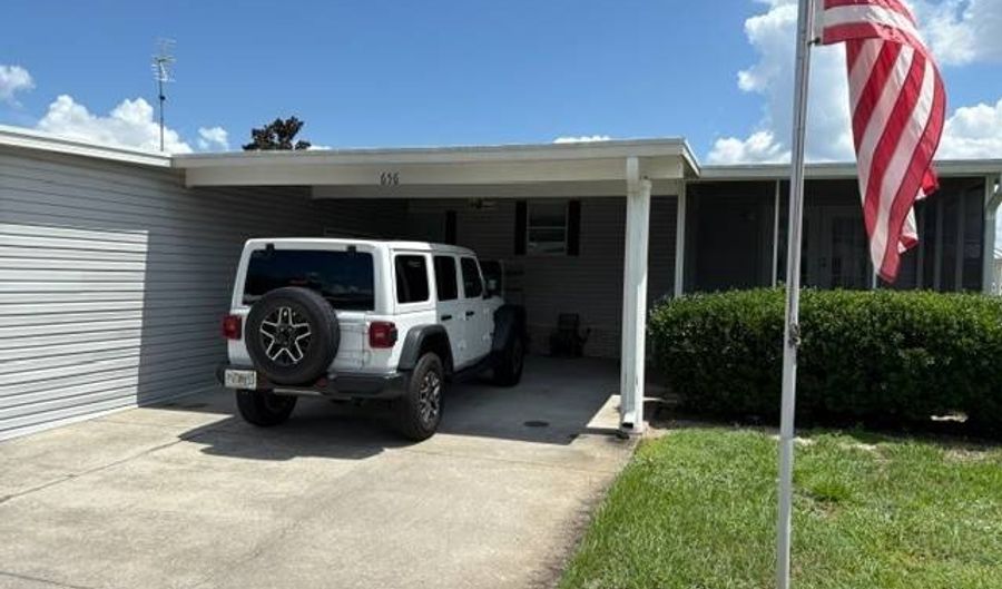 656 Mockingbird Ln, Avon Park, FL 33825 - 2 Beds, 2 Bath
