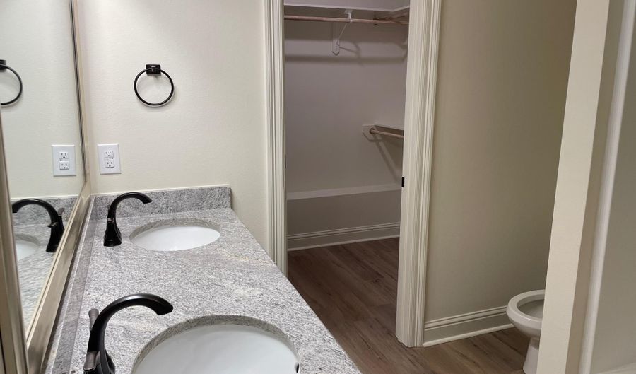 7145 Kenilworth Crossing Ave, Baton Rouge, LA 70820 - 3 Beds, 2 Bath