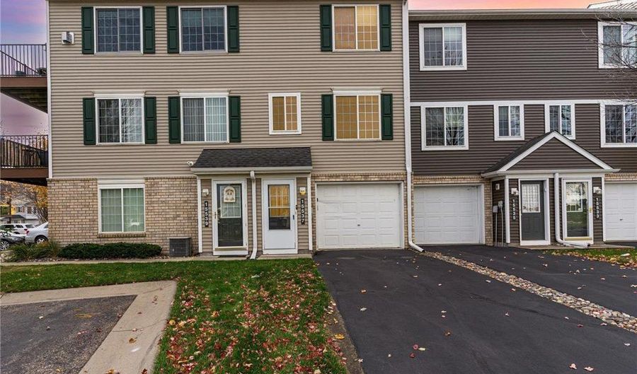 15537 Foghorn Ln 45, Apple Valley, MN 55124 - 2 Beds, 2 Bath