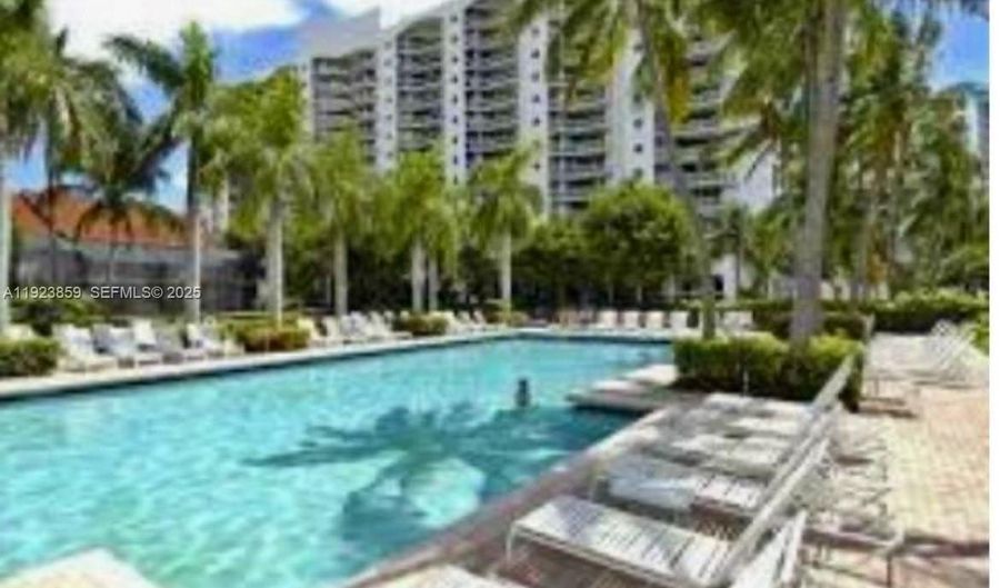 3610 Yacht Club Dr 1503, Aventura, FL 33180 - 3 Beds, 2 Bath