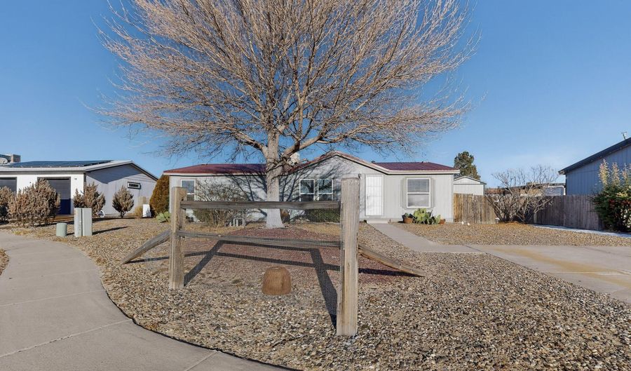 804 Callejon De Los Tulipanes, Belen, NM 87002 - 3 Beds, 2 Bath
