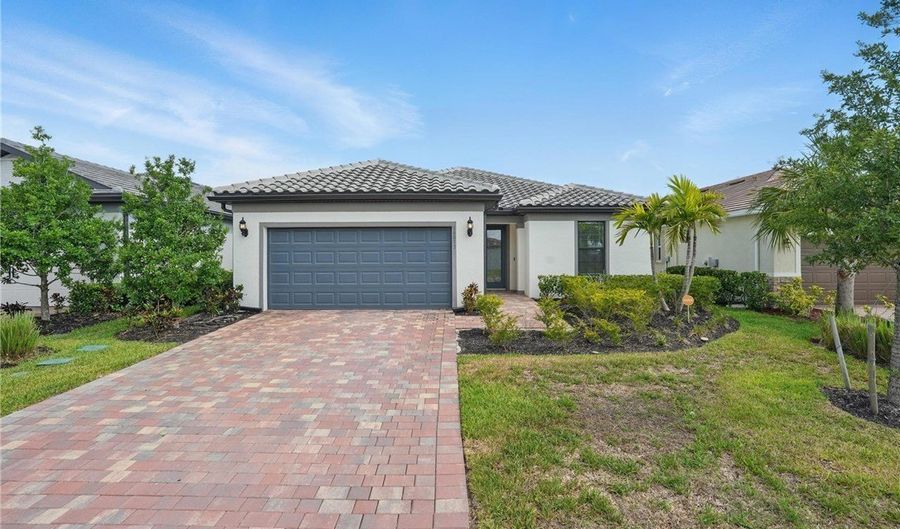 16053 Rosemallow Ln, Alva, FL 33920 - 3 Beds, 2 Bath