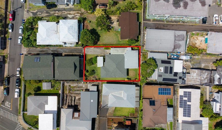 1878- A Mahana St, Honolulu, HI 96816 - 3 Beds, 2 Bath