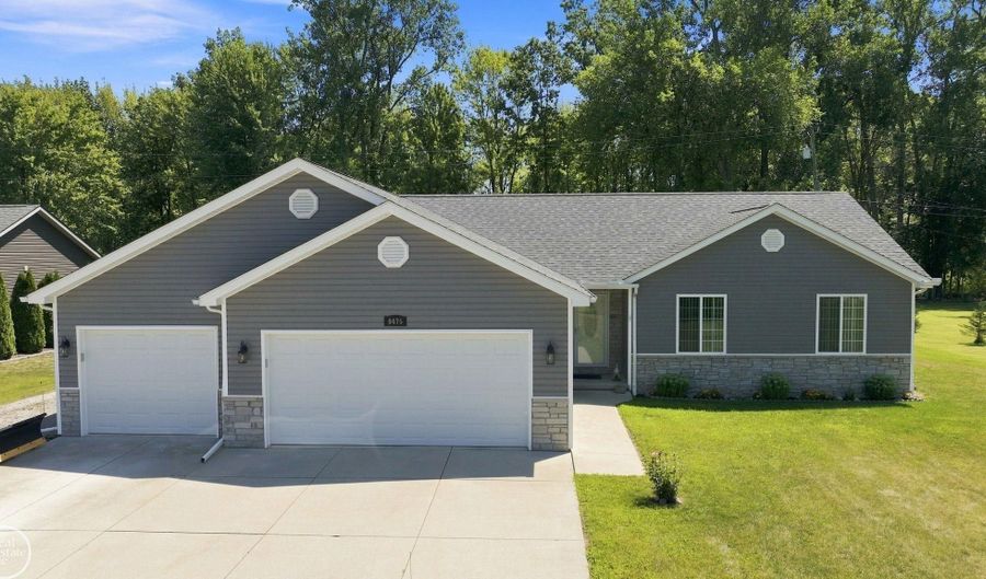 9475 Folkert Rd, Algonac, MI 48001 - 3 Beds, 2 Bath