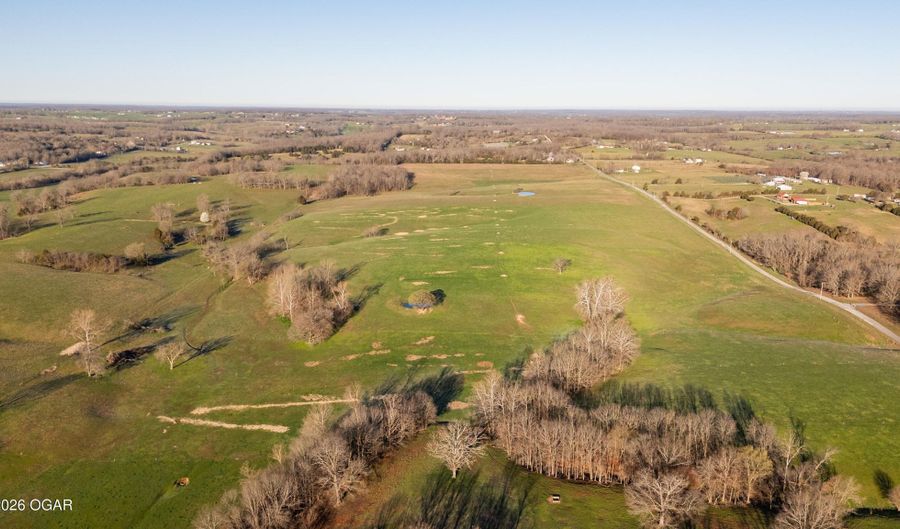 Tract 1 0000Farm Road 2007, Aurora, MO 65605 - 0 Beds, 0 Bath