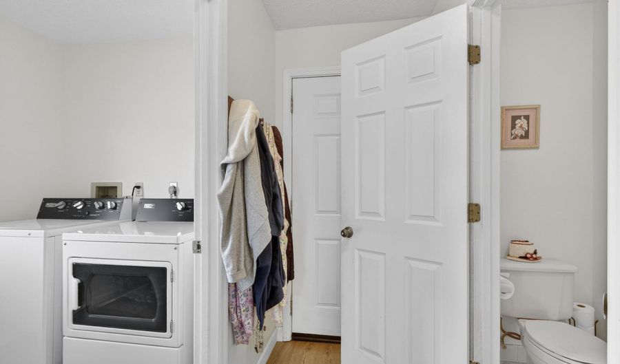 18158 Old Jonesboro Rd, Abingdon, VA 24211 - 3 Beds, 3 Bath