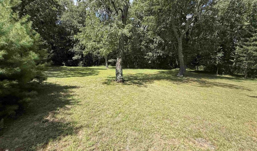 1066 CHURCH Ave, Wisconsin Rapids, WI 54494 - 4 Beds, 3 Bath