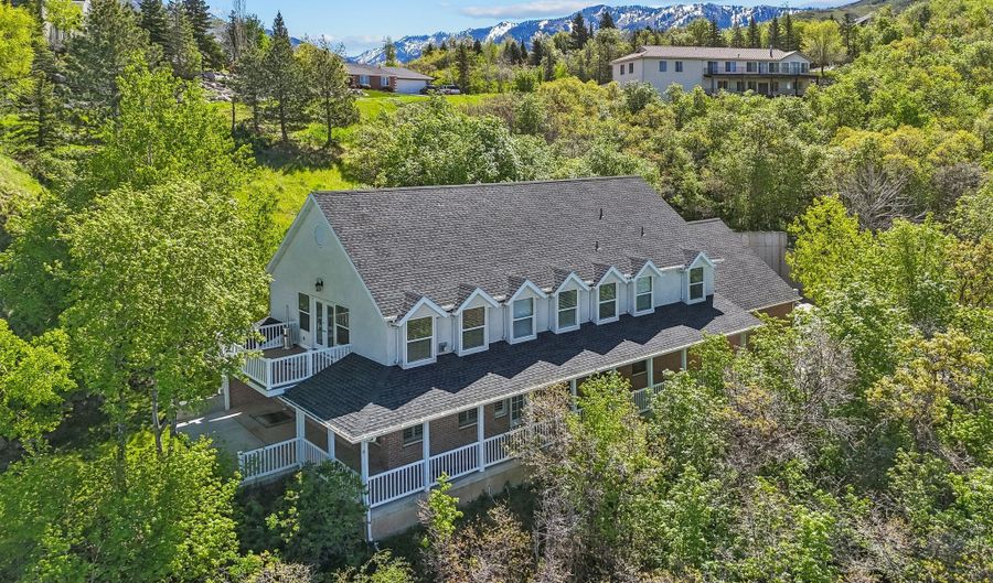 2863 S Cv, Bountiful, UT 84010 - 5 Beds, 3 Bath