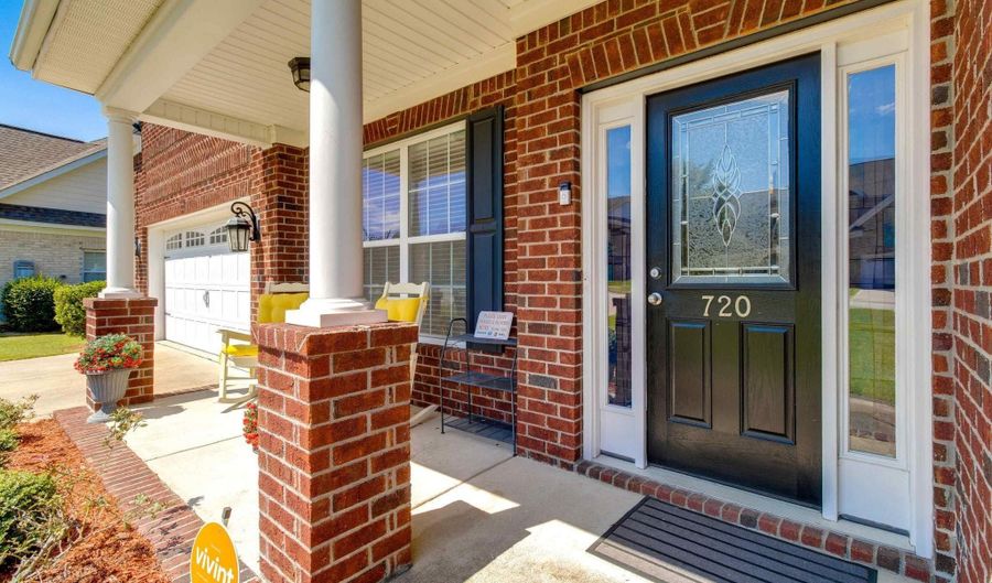 720 Near Creek Dr, Blythewood, SC 29016 - 5 Beds, 4 Bath