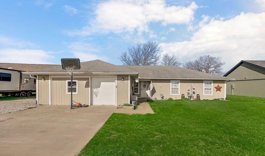 528 S Truman Rd, Archie, MO 64725 - 4 Beds, 2 Bath