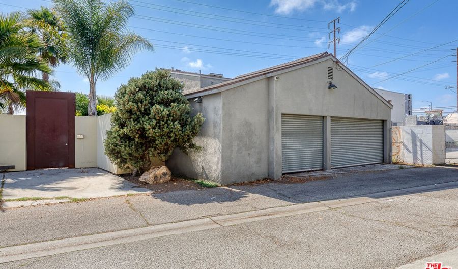 4546 S Centinela Ave, Los Angeles, CA 90066 - 0 Beds, 0 Bath
