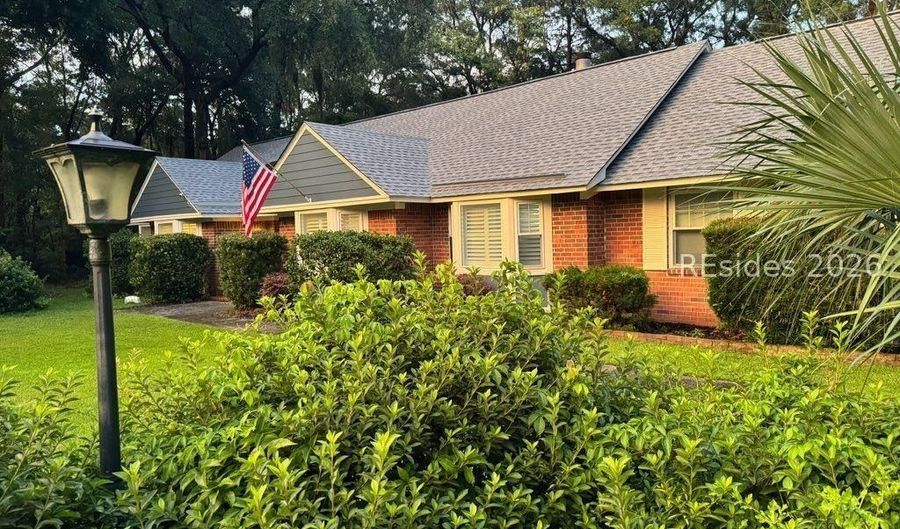48 Planters Cir, Beaufort, SC 29907 - 3 Beds, 2 Bath