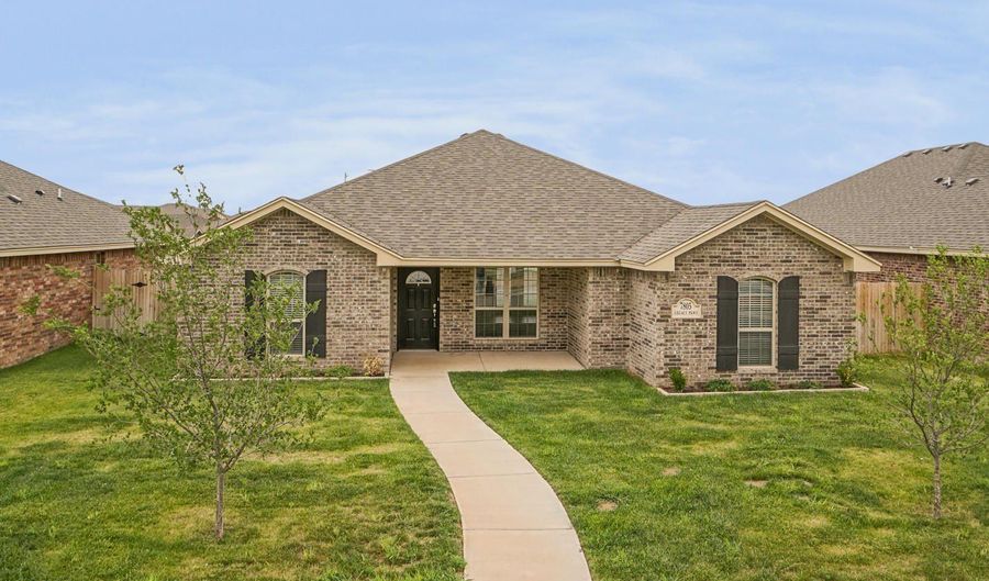 7805 LEGACY Pkwy, Amarillo, TX 79119 - 4 Beds, 2 Bath