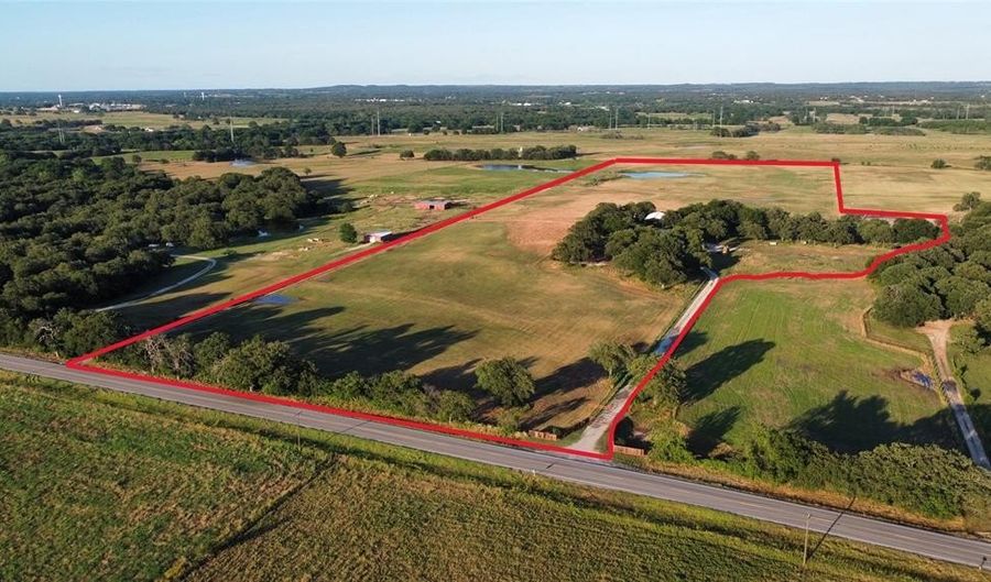 1755 S Fm 1655, Alvord, TX 76225 - 3 Beds, 2 Bath