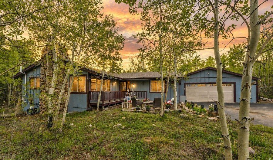 1456 Highpoint Cir, Black Hawk, CO 80422 - 3 Beds, 2 Bath