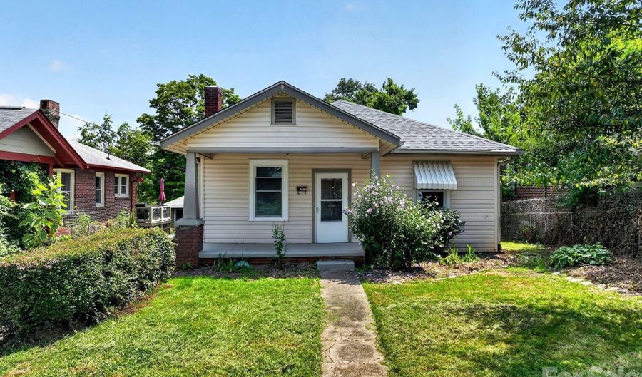29 Mildred Ave, Asheville, NC 28806 - 3 Beds, 1 Bath