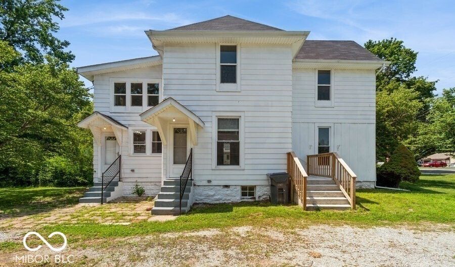 1803 E 10th St, Anderson, IN 46012 - 4 Beds, 2 Bath