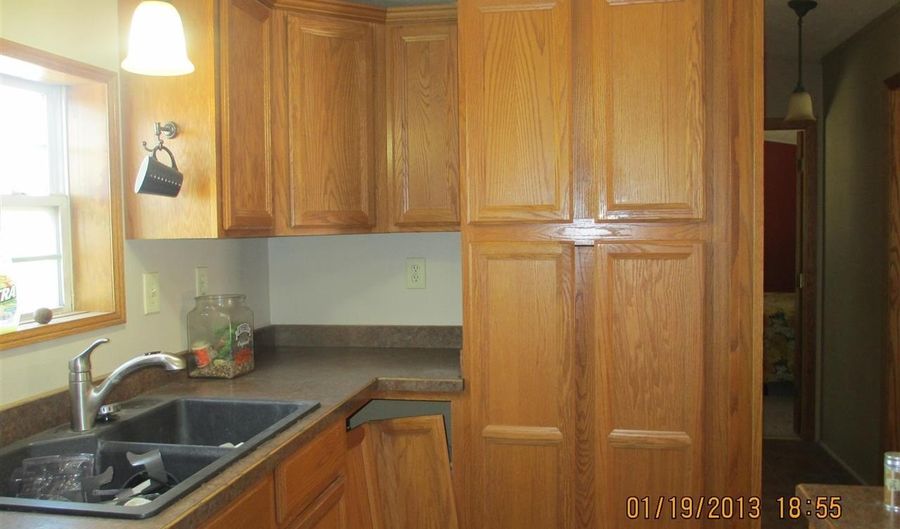 139 1ST Ave, Bayard, NE 69334 - 3 Beds, 2 Bath