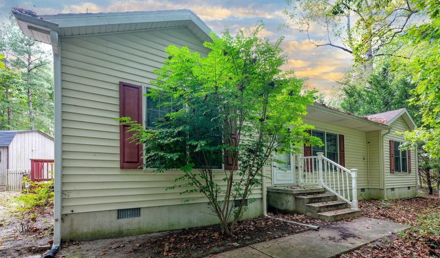 26189 OHNMACHT Ln, Georgetown, DE 19947 - 4 Beds, 2 Bath