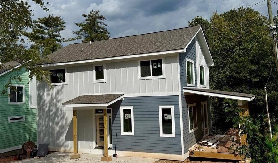 1 Pinnacle View Rd, Asheville, NC 28803 - 4 Beds, 4 Bath