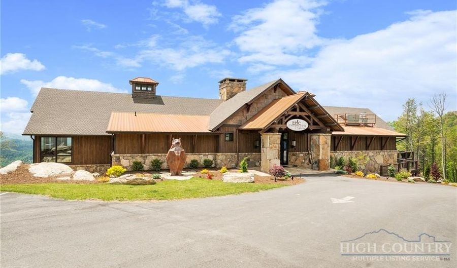 6 Valley Watch Ct, Banner Elk, NC 28604 - 6 Beds, 7 Bath