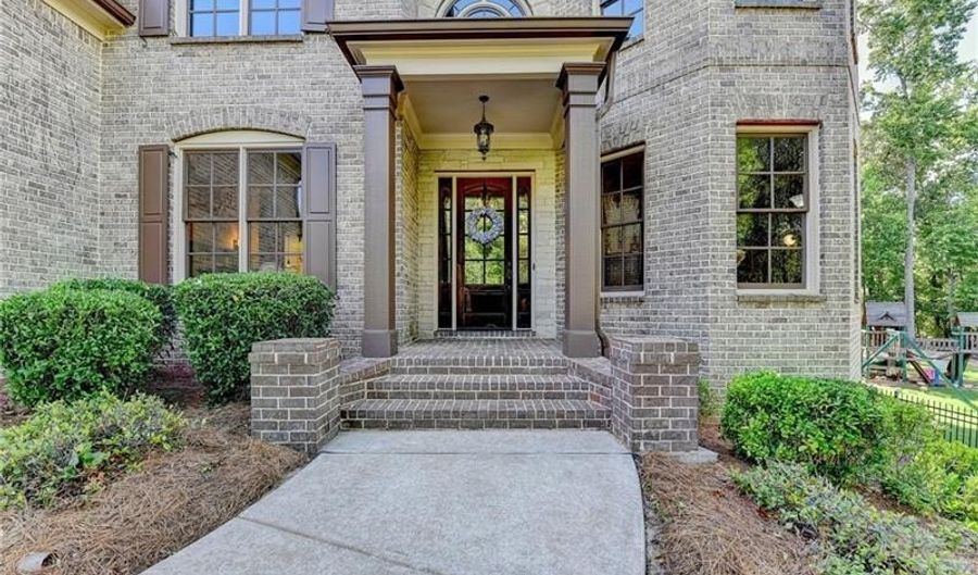 11037 Estates Cir, Alpharetta, GA 30022 - 5 Beds, 6 Bath