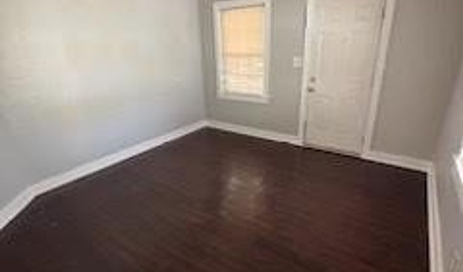 424 Skyland Ave, Charlotte, NC 28205 - 8 Beds, 4 Bath