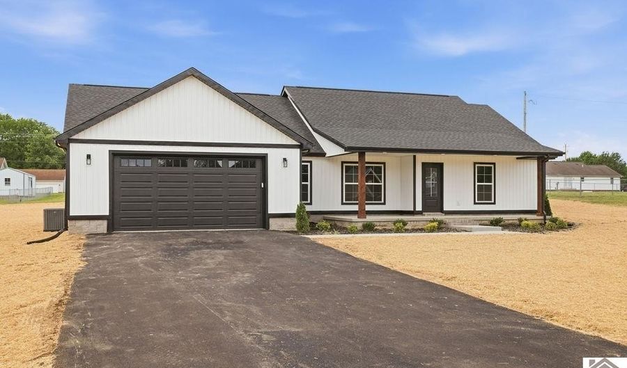 389 Washington Dr, Almo, KY 42020 - 4 Beds, 2 Bath