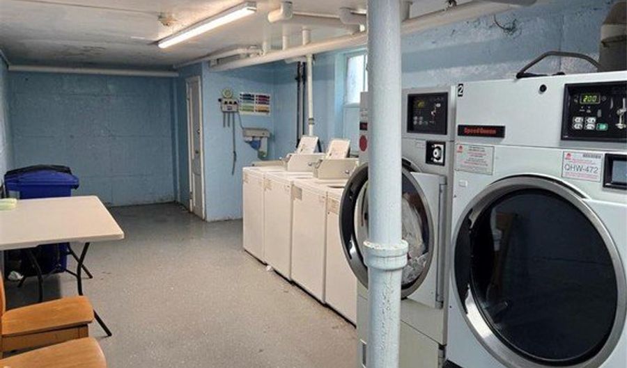 125 E Clinton Ave 3B, Bergenfield, NJ 07621 - 2 Beds, 1 Bath