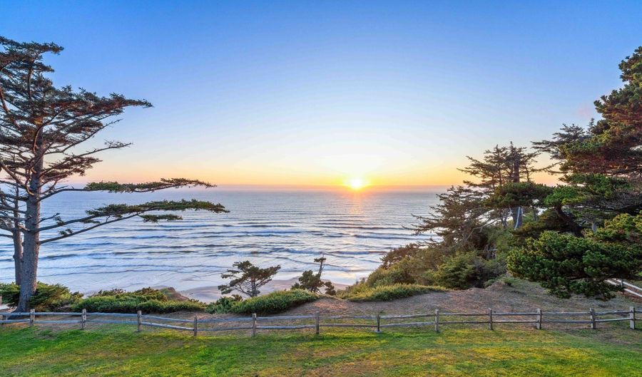 88248 TOKYO Ln, Bandon, OR 97411 - 4 Beds, 3 Bath