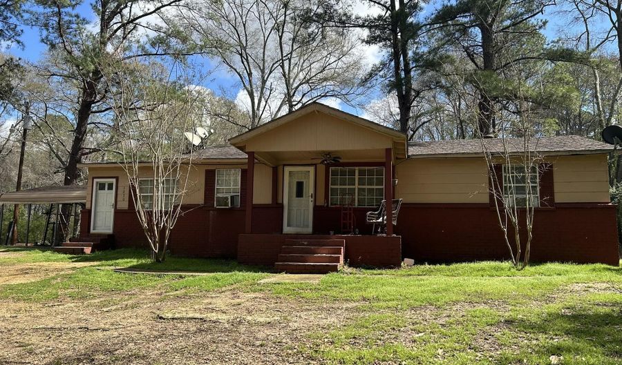 1030 Byrd St, Wesson, MS 39191 - 3 Beds, 2 Bath