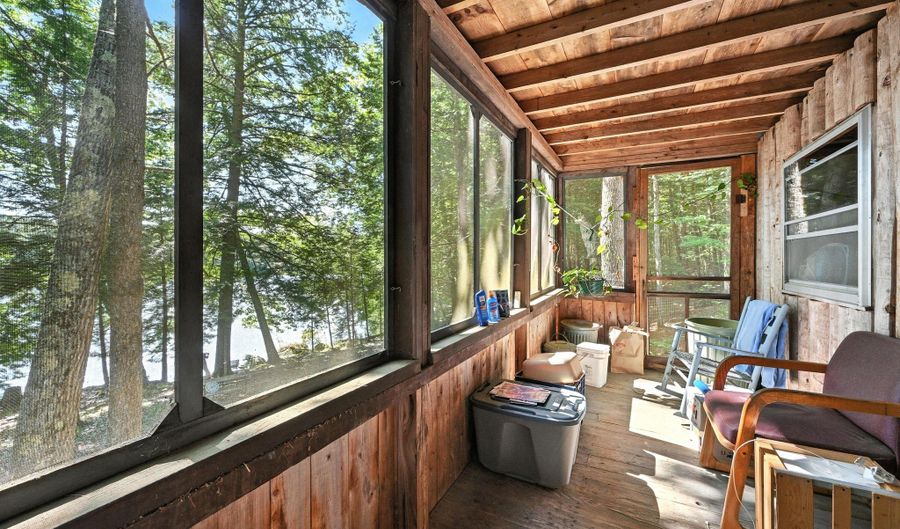 570 McGrath Pond Rd, Belgrade, ME 04917 - 6 Beds, 3 Bath