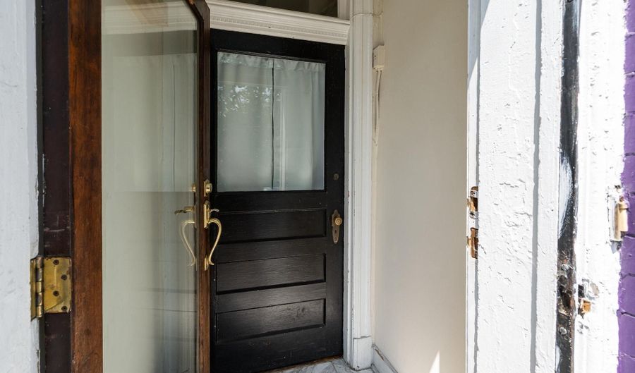 716 4TH St NE, Washington, DC 20002 - 3 Beds, 2 Bath