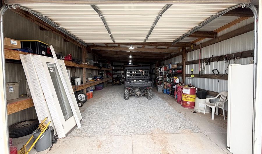 301 Ave N, Abernathy, TX 79311 - 3 Beds, 3 Bath