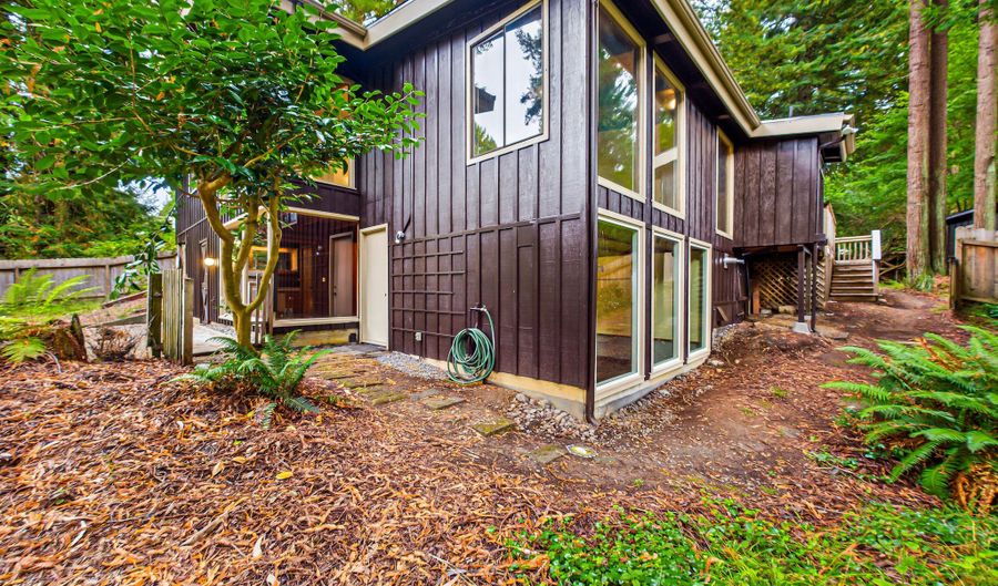 2910 Greenbriar Ln, Arcata, CA 95521 - 3 Beds, 2 Bath