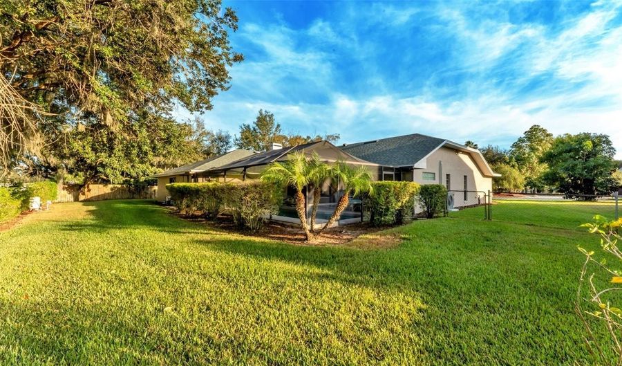 1670 ALMA Ct, Bartow, FL 33830 - 4 Beds, 3 Bath