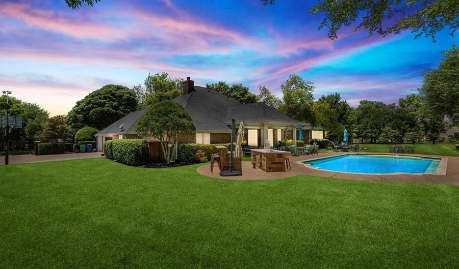 503 Meadowlake Ln, Heath, TX 75032 - 4 Beds, 3 Bath