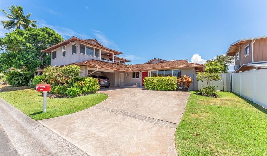115 Aikahi Loop, Kailua, HI 96734 - 6 Beds, 4 Bath