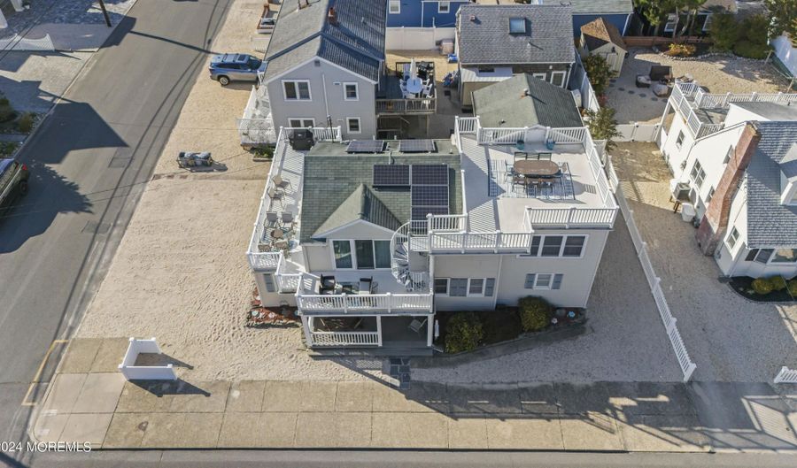 1600 Atlantic Ave, Beach Haven, NJ 08008 - 8 Beds, 4 Bath