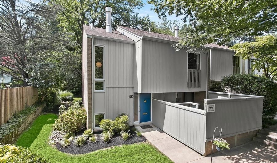 5230 POOKS HILL Rd #D-26, Bethesda, MD 20814 - 3 Beds, 4 Bath